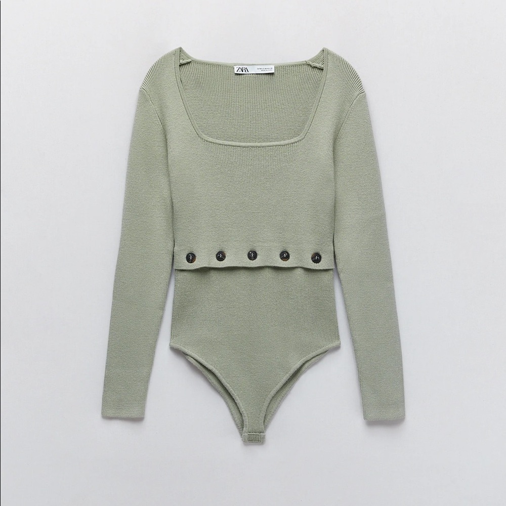ZARA SEAFOAM BUTTOM TRIM KNIT BODYSUIT